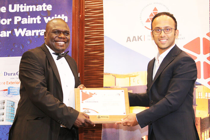 Pramod Shetty of Interbuild Ltd receives award